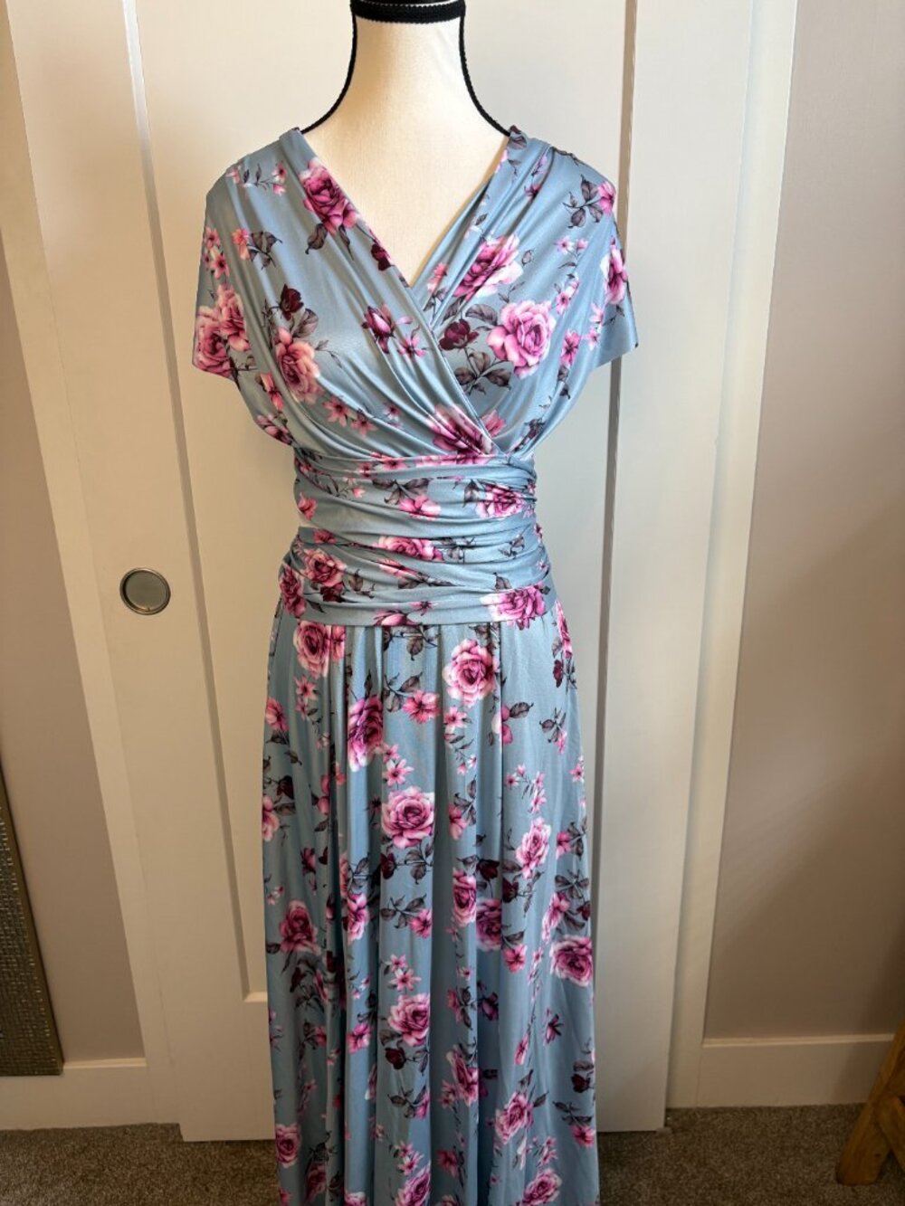 Infinity Dress - Picture 2 of 7